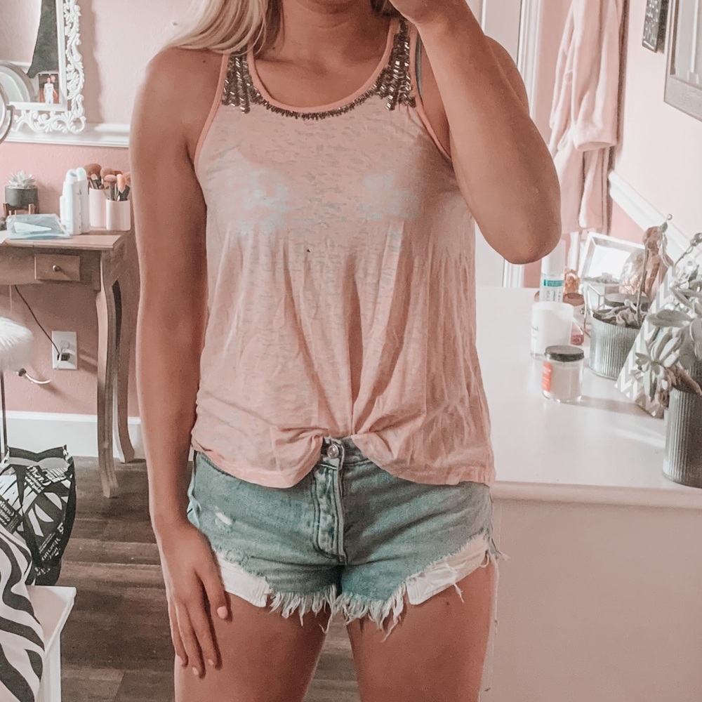 Light pink tank